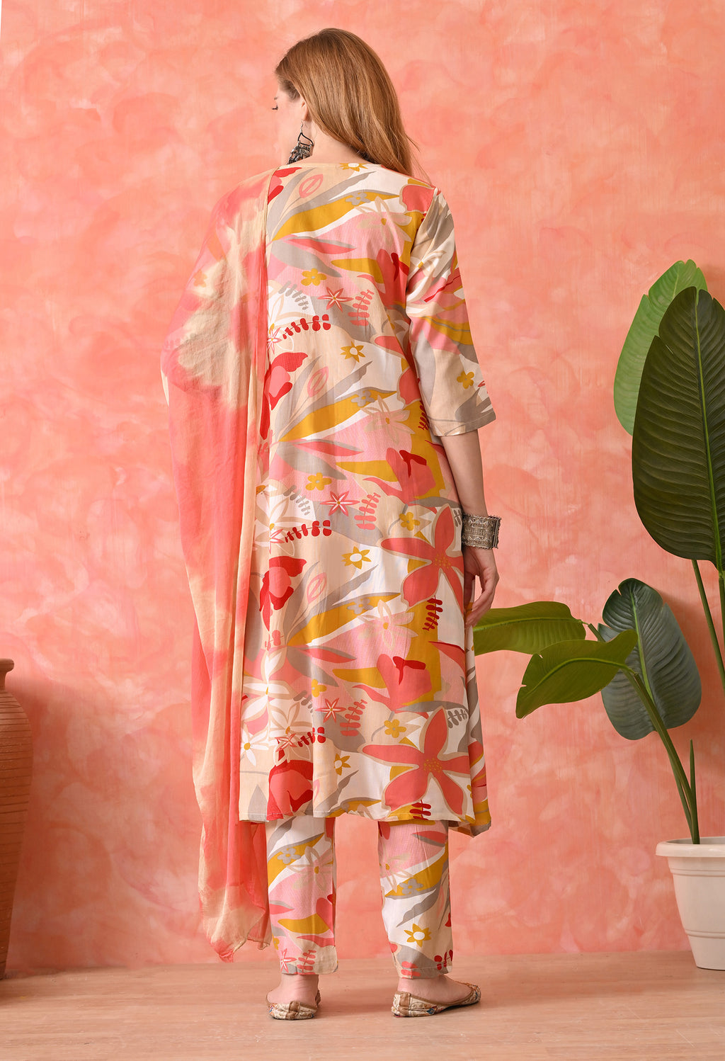 Women’s  Floral Printed Gajri Kurta Set with Pants and Dupatta – 3-Piece Ethnic Wear Suit