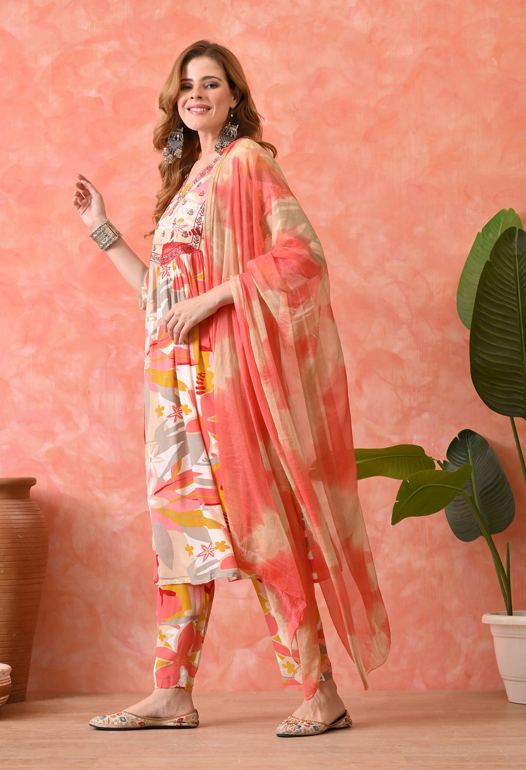 Women’s  Floral Printed Gajri Kurta Set with Pants and Dupatta – 3-Piece Ethnic Wear Suit